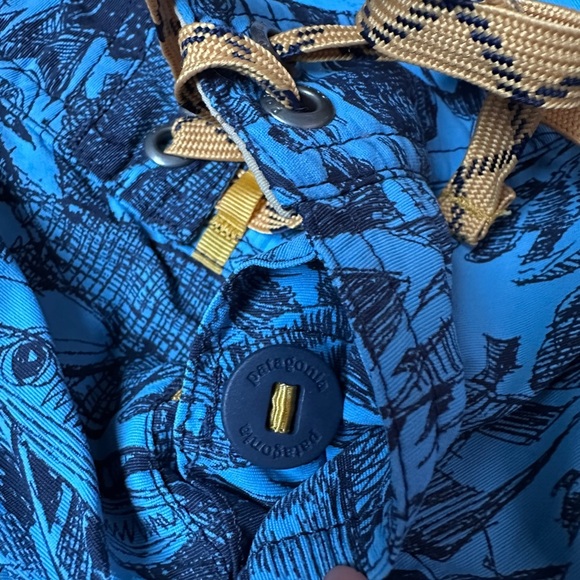 Patagonia Men's Shorts | Sz 32 | Aqua Fish Pattern Board | Blue - Picture 4 of 9
